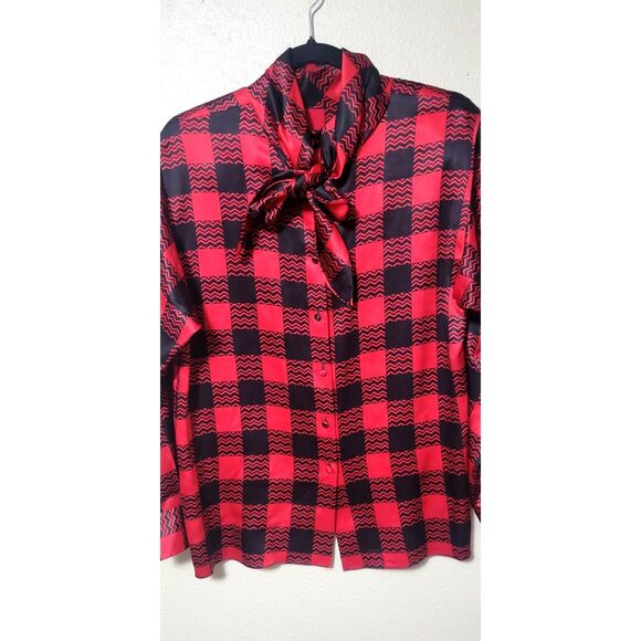 80/90s St. John Bow Neck Red Black Geometric Pattern Silk Work Retro Blouse Sz 6 - Picture 6 of 13